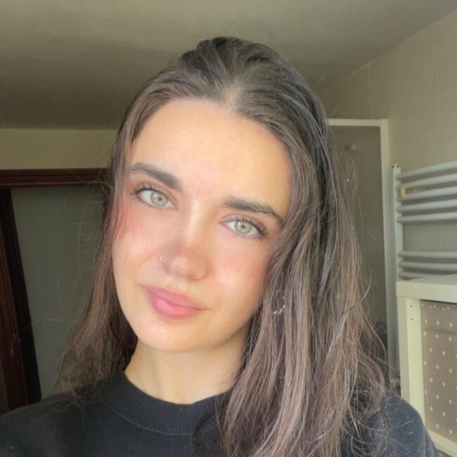 Baby-sitter in Coslada: Celia