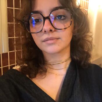 Babysitter in Saint-Estève: Emmanuelle