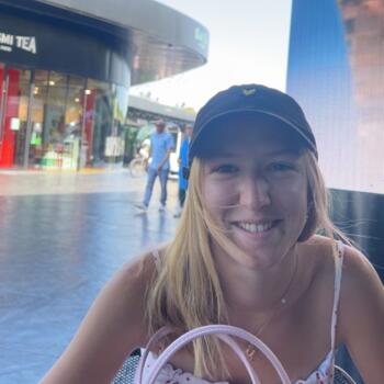 Babysitter in Saint-André-le-Gaz: Anahé