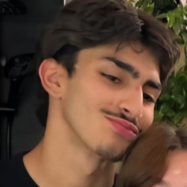 Babysitter in Paris: Manon