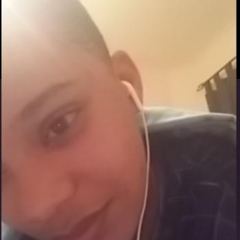 Babysitter Loures: Bruna