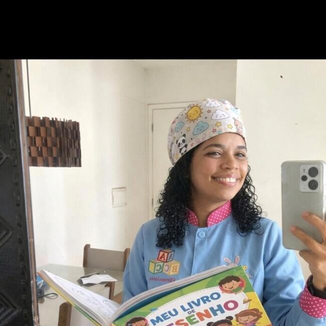 Babysitter in Praia Grande: Leticia Gabriele