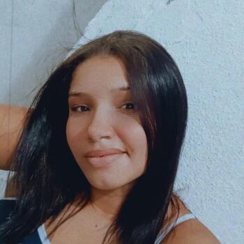 Babá em Recife: Karolaine