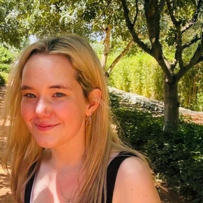 Babysitter in York: Chelsea