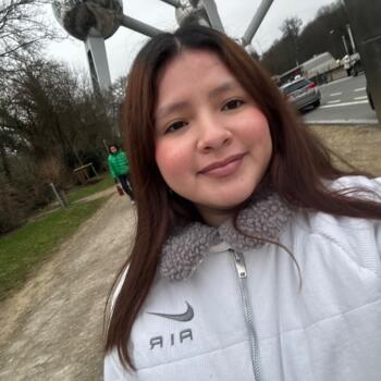 Babysitter in Schaarbeek: Antuaneth