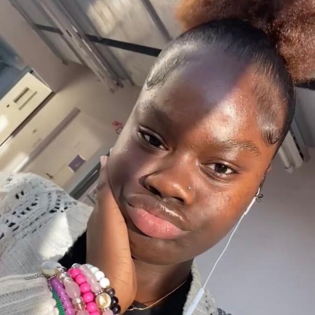 Babysitter in Nantes: Therese