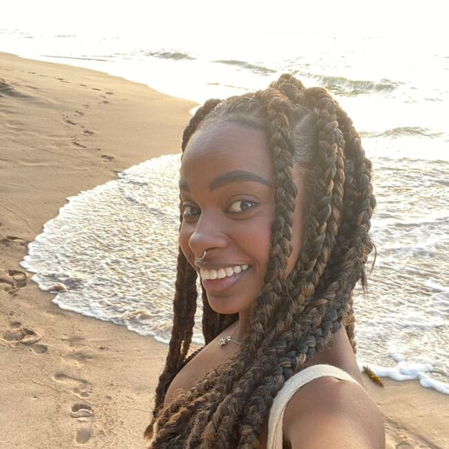 Babysitter in Salvador: Mariana