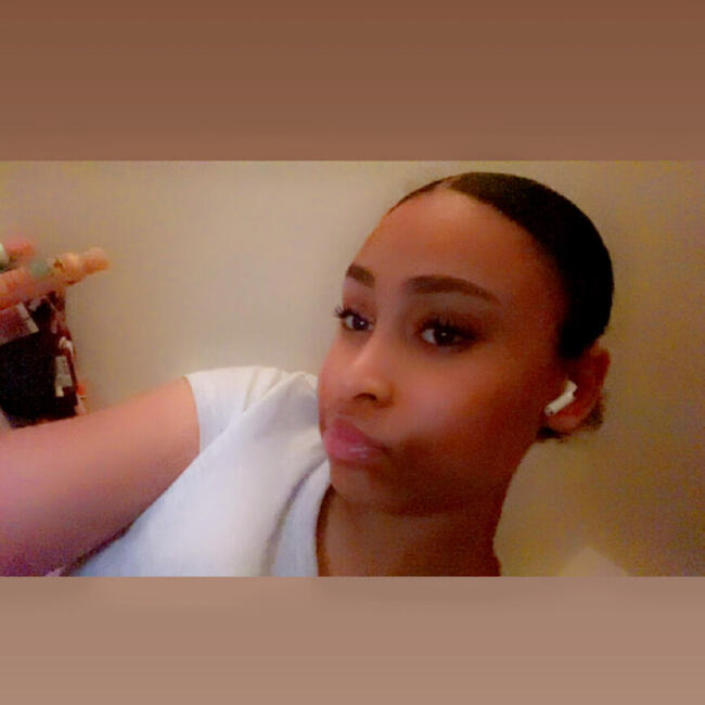 Babysitter in Romainville: Saly