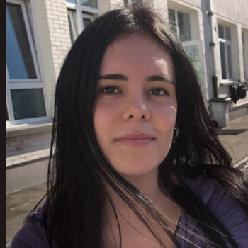 Babysitter in Brugge: Marisa morgado