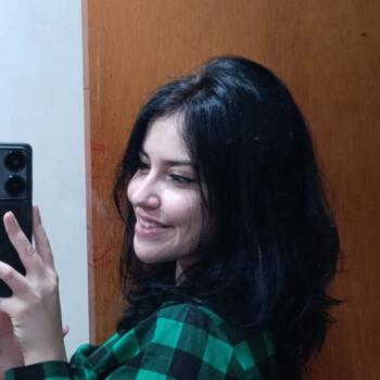 Babysitter Bauru: Dhebora