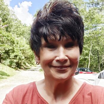 Nanny in Benton (Arkansas): Cynthia