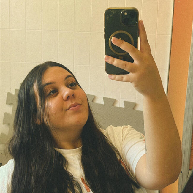 Babá em Pelotas: Marina