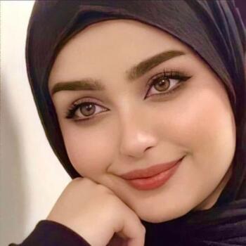 جليسة أطفال في عجمان: رولا أحمد