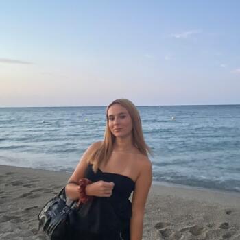 Babysitter in Orléans: Bérénice