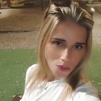 Trabalho de babysitting em São Tiago de Custoias: Trabalho de babysitting Andreia Filipa