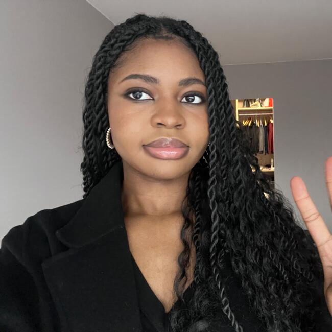 Babysitter in Manage: Mia Sarah