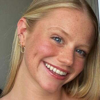 Babysitter in Brisbane: Sophie