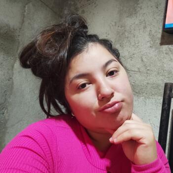 Babysitter León: Camila