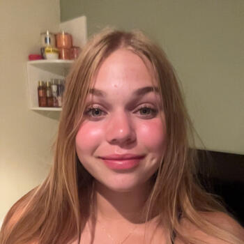 Babysitter in Longueuil: Abygaelle