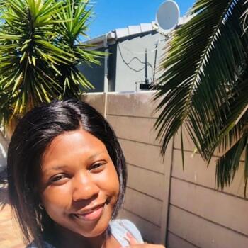Babysitter in Cape Town: Natasha