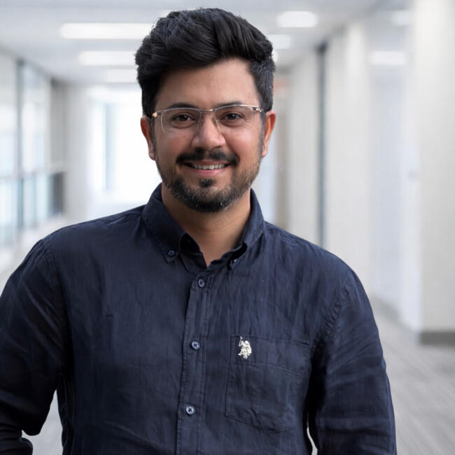 Babysitting job in Ghaziabad: Gopesh