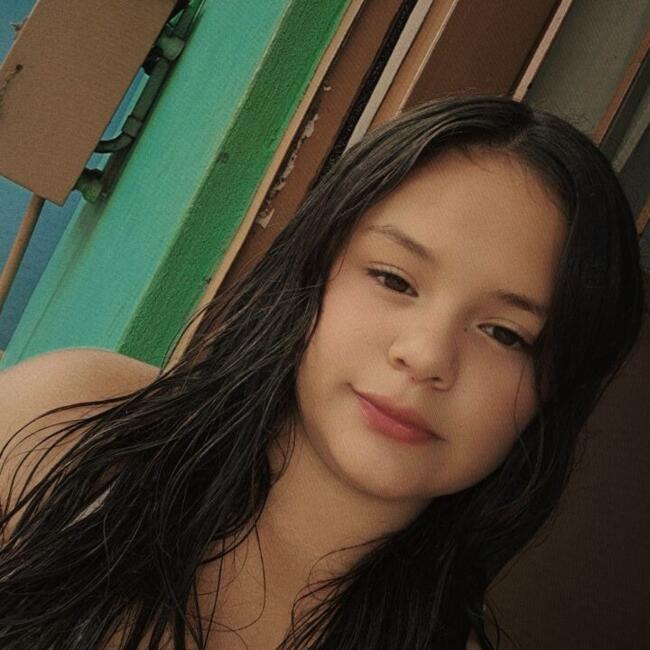 Babysitter in Ijuí: Yasmin