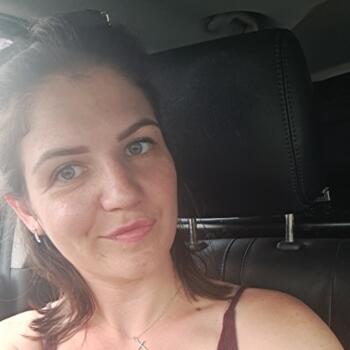 Babysitter Frouzins: Charlotte