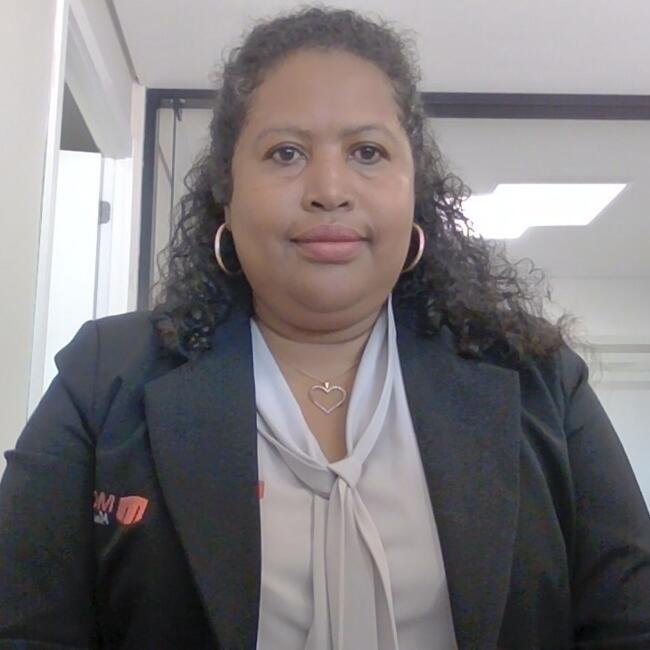 Emprego de babá em Viamão: Marina