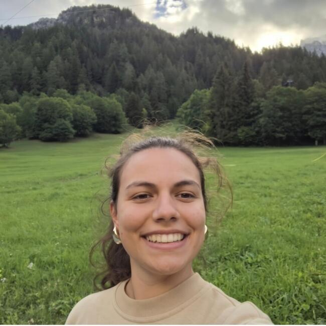 Babysitter in Milan: Greta