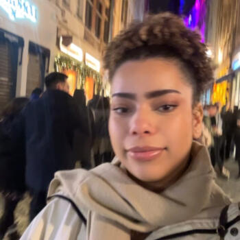 Babysitter in Saint-Josse-ten-Noode/Sint-Joost-ten-Node: Hayssa