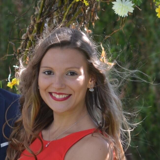 Bébiszitter: Setúbal: Joana