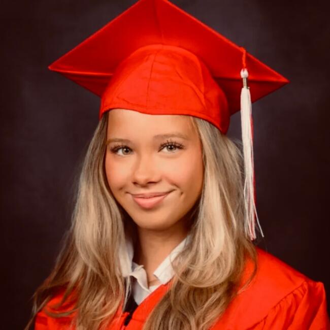 Babysitter in Frankfurt am Main: Mia