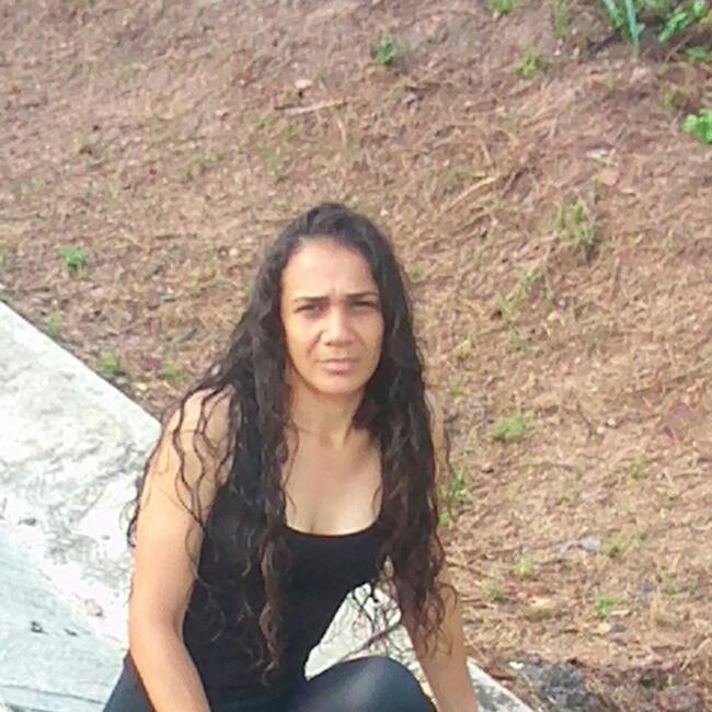 Niñera en Güigüe: Adriana