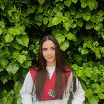 Babysitter in Madrid: Nuria