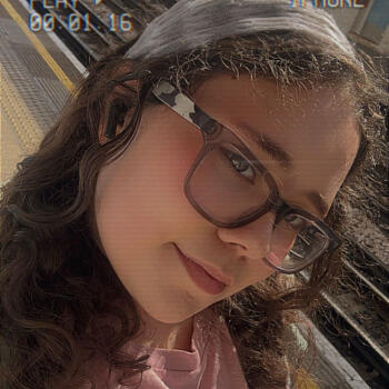 Babysitter in London: Luiza