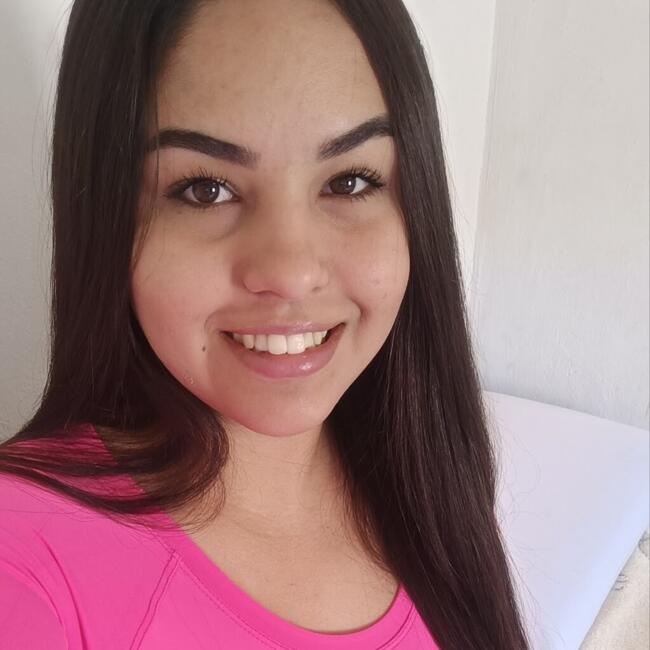 Babysitting job in Sarandi: Karolayne