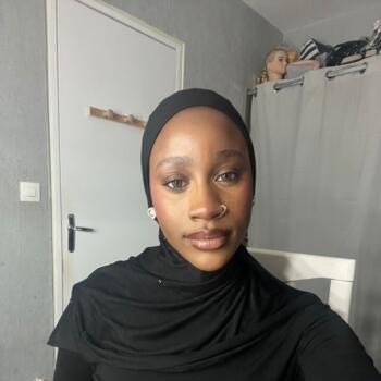 Babysitter in Lyon: Fatoumata