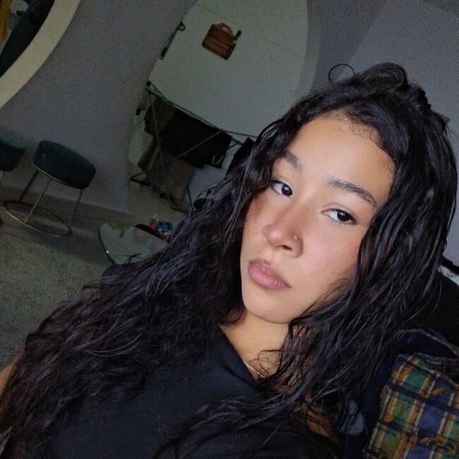 Babysitter em Odivelas: Yasmim