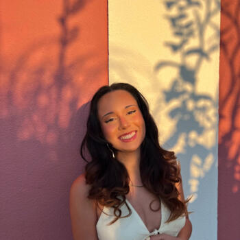 Babysitter in Lisbon: Inês