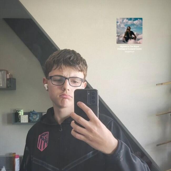 Babysitter in Mœrnach: Yanis