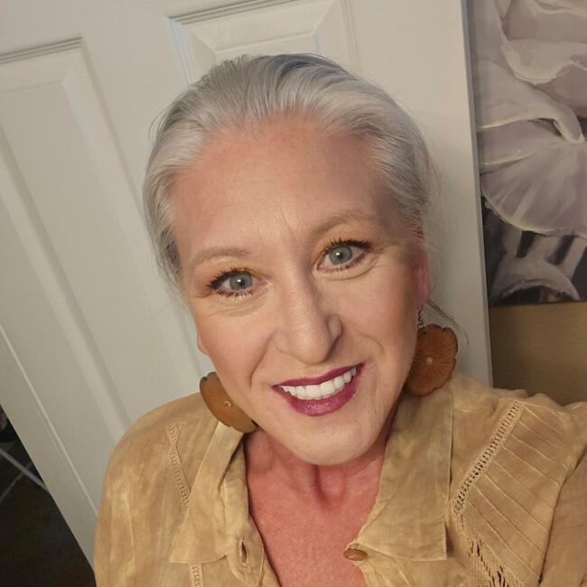 Nanny in Antelope (California): Lynn