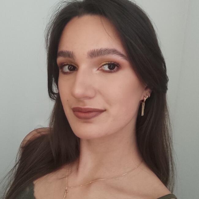 Babysitter in Novi Sad: Mila