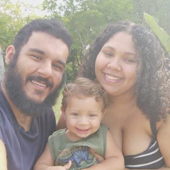 Emprego de babá em Jacareí: emprego de babá Letícia