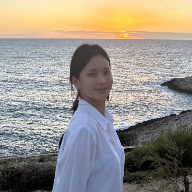 Babysitter in Petaling Jaya: Wen Yee