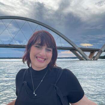 Babá em Brasília: Ana Carolline