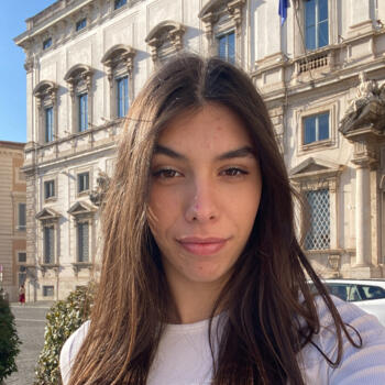 Babysitter a Roma: Alexandra Elena 