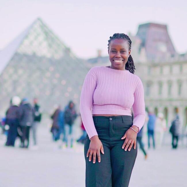 Babysitter in Melun: VELLEN