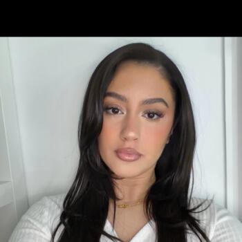 Baby-sitter Persan: Celia