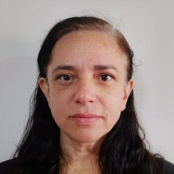 Babysitter in Curitiba: Tania