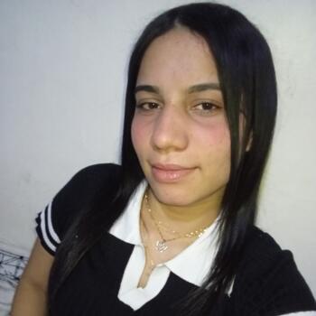 Babysitter Caracas: Cristina